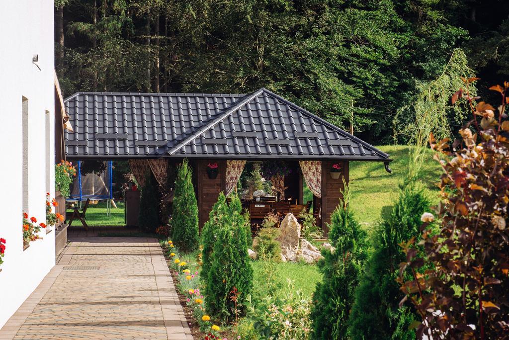 Hôtel La Conac In Bucovina à Gura Humorului Extérieur photo
